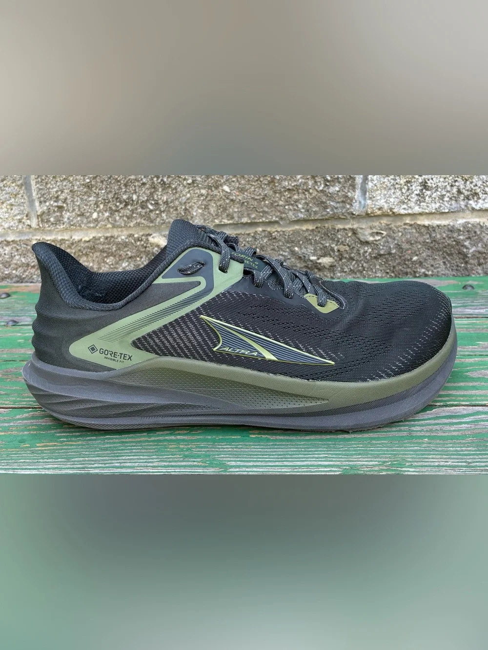 Altra Mens Torin 8 GTX Running Shoes Black/Grey Sz 10 Sneakers